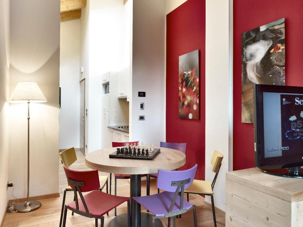 Color Home Suite Apartments Predazzo Zimmer foto
