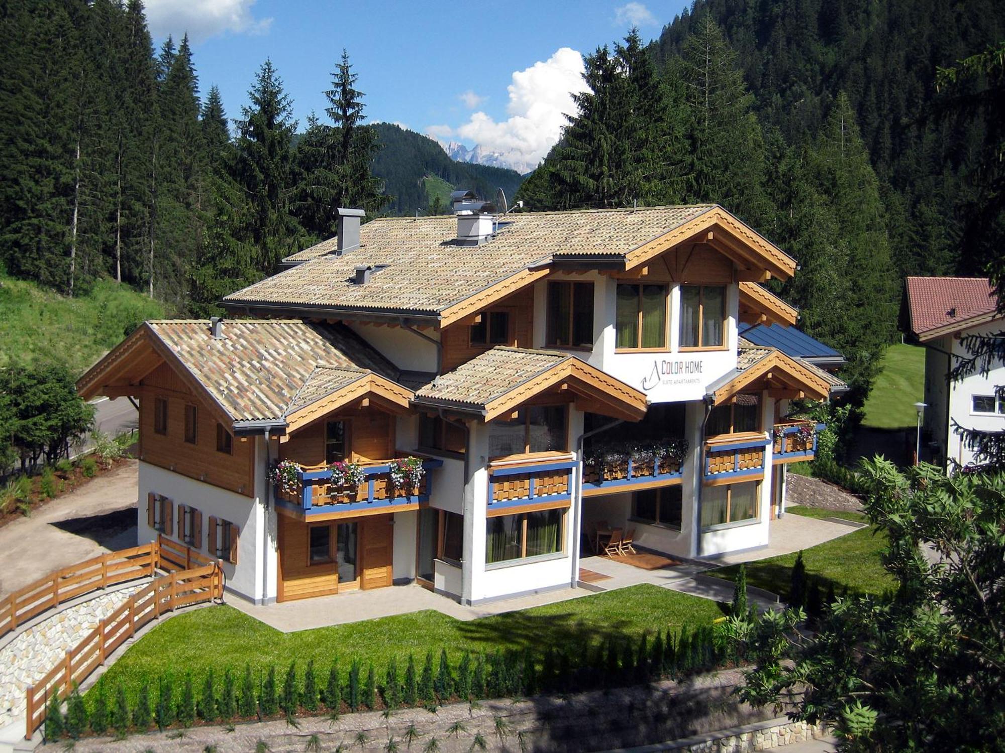 Color Home Suite Apartments Predazzo Exterior foto