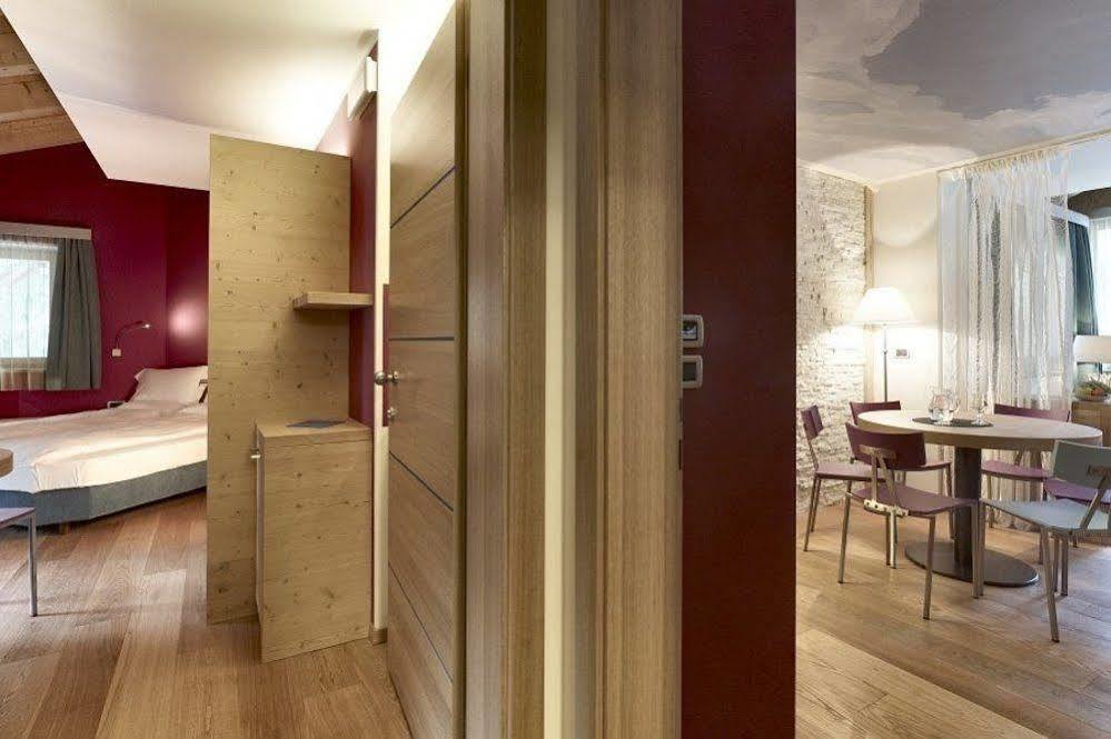 Color Home Suite Apartments Predazzo Exterior foto